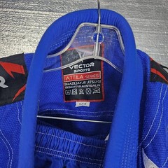 Vector Sports Gear Kids K1 Attila Series Brazilian Jiu Jitsu Gi Suit Preowned.