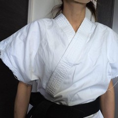 Rare Kusakura Judo/Karate Uniform (Top & Bottom) – Size 6, With Black Belt