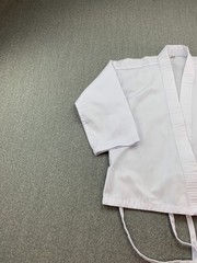 Martial Art Karate 7.5 oz Jacket Only Gi Uniform Light Weight sz 00 Childs White