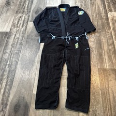 Gold BJJ Aeroweave Gi Black Jiu-Jitsu Black blue Stitching and yellow Logo A1H
