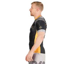 Fuji Linear Lockdown MMA BJJ Jiu Jitsu Short Sleeve SS Rashguard – Black/Orange