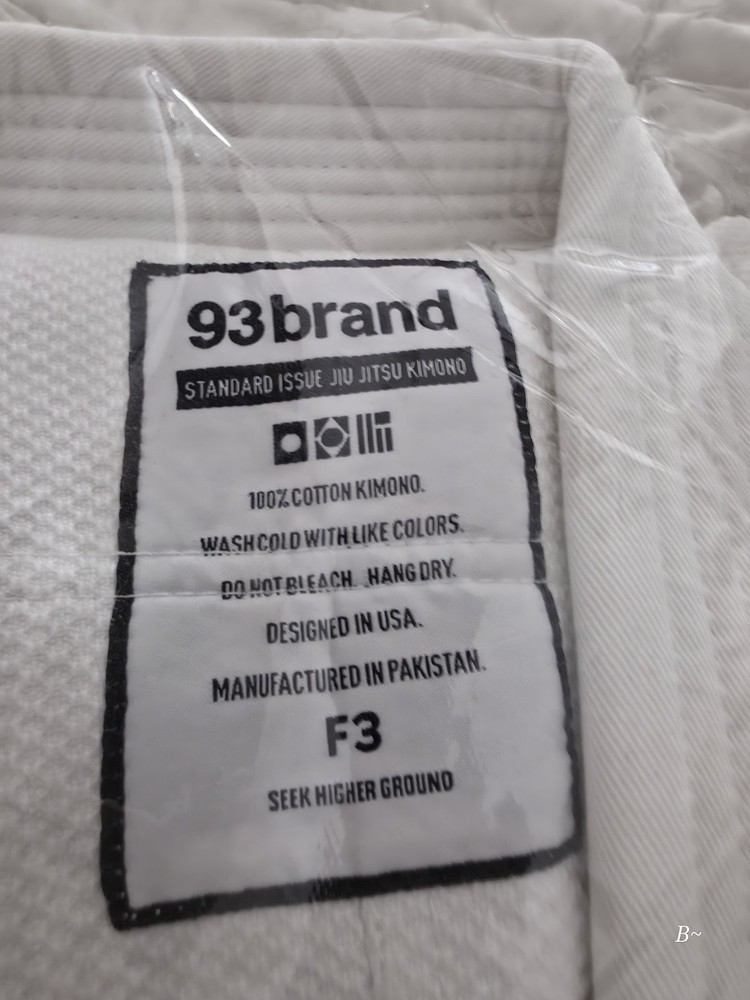 93 BRAND Solid White. Standard issue. F3 New In Package