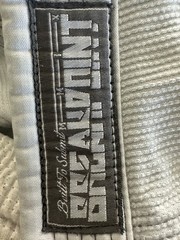 Lokal Kimonos Breakpoint A0 BJJ Gi White+Pants & White Belt Brazilian Jiu Jitsu