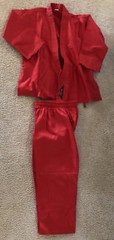 NEW Tiger Claw 7.5 Oz Student Karate/Martial Arts Uniform Red Size 0