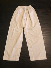Martial Arts Taekwondo/Karate Uniform Kids Adults Unisex White Size 5/6 NO logo