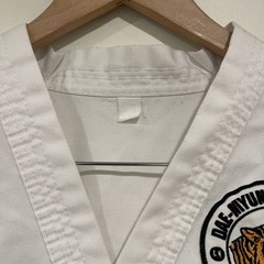 VINTAGE Tiger Claw Taekwondo Dobok Top Martial Arts White V-Neck Streetwear Judo