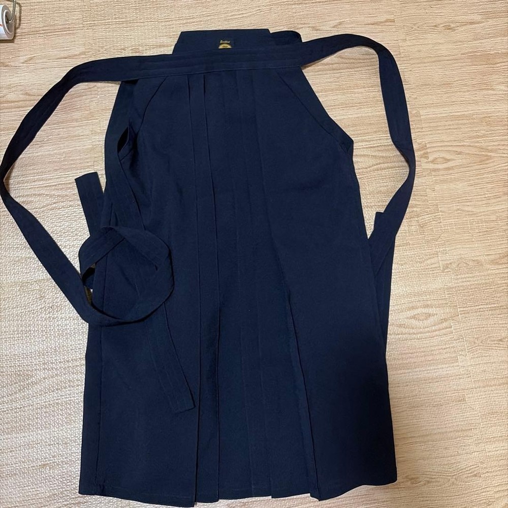 Japanese Kendo Hakama Pants Kimono Navy Size 19 Martial Arts Uniform
