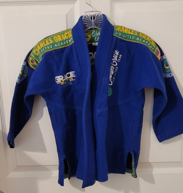 CHARLES GRACIE JIU-JITSU ACADEMY BLUE SMALL CHILD GI TOP SIZE MOO