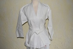 Ladies Or Teen Karate Gi Or Uniform With Jacket White Belt And Pants Size 2