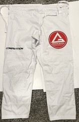 Gracie Barra White A2 Gi w/ Pants, kimono set. Competition. Atleta.