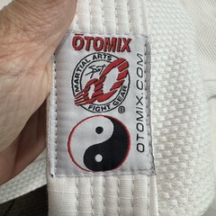 Otomix Jiu Jitsu Gi Youth Sz K1 Set With Belt Martial Arts Fight Gear Karate