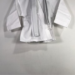 Unisex Martial Arts Super Kicks Masters Club Jacket & Belt, Size 00 – White