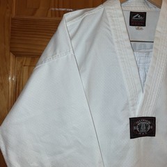 US Tae Kwon Do Center Dobok Size 4 White Top & Bottom
