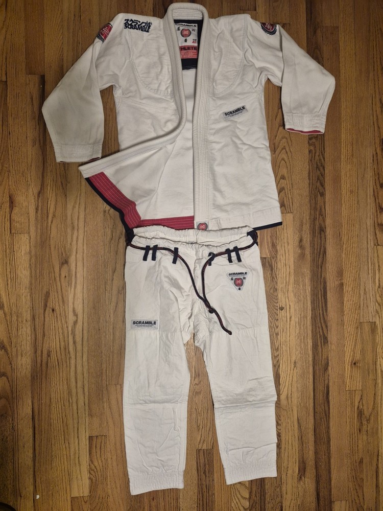Scramble Athlete Jiu Jitsu Uniform kimono Pant Set White Size A0 Top, Pants, Bag