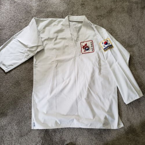 TaeKwonDo uniform white w/label Sung Lee studio Halloween costume