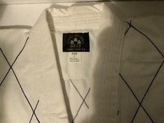 New Martial Arts Supply Best Sang Moo Sa Tae Kwon Do size 2 Uniform karate white