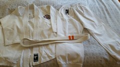 Martial Arts Uniform Tokon „Fighting Spirit” youth or Unisex size 2 + belts!