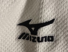 MIZUNO Karate Gi Uniform Fill set With Belt Made In Pakistan￼ 140cm White