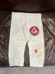 Gracie Barra Jiu Jitsu Gi Size A0 White Equipe With Pants
