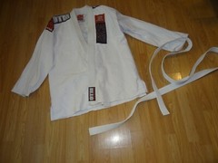 On The Mat Ju-Jitsu SLC 420 Shirt With Belt Size A3