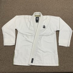 War Tribe Rival Jacket Jiu Jitsu Women’s Size W2 White BJJ Martial Arts Uniform