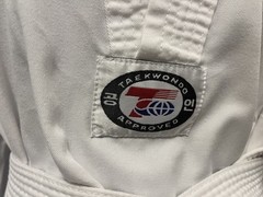 Taekwondo Uniform White Fabric Top Pants Belt Adult Black Belt Institute Size 7