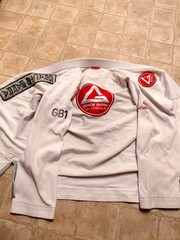 Gracie Barra Equipe GB Edition BJJ Gi Jacket Mens Size A4 White Kimono Top Rare