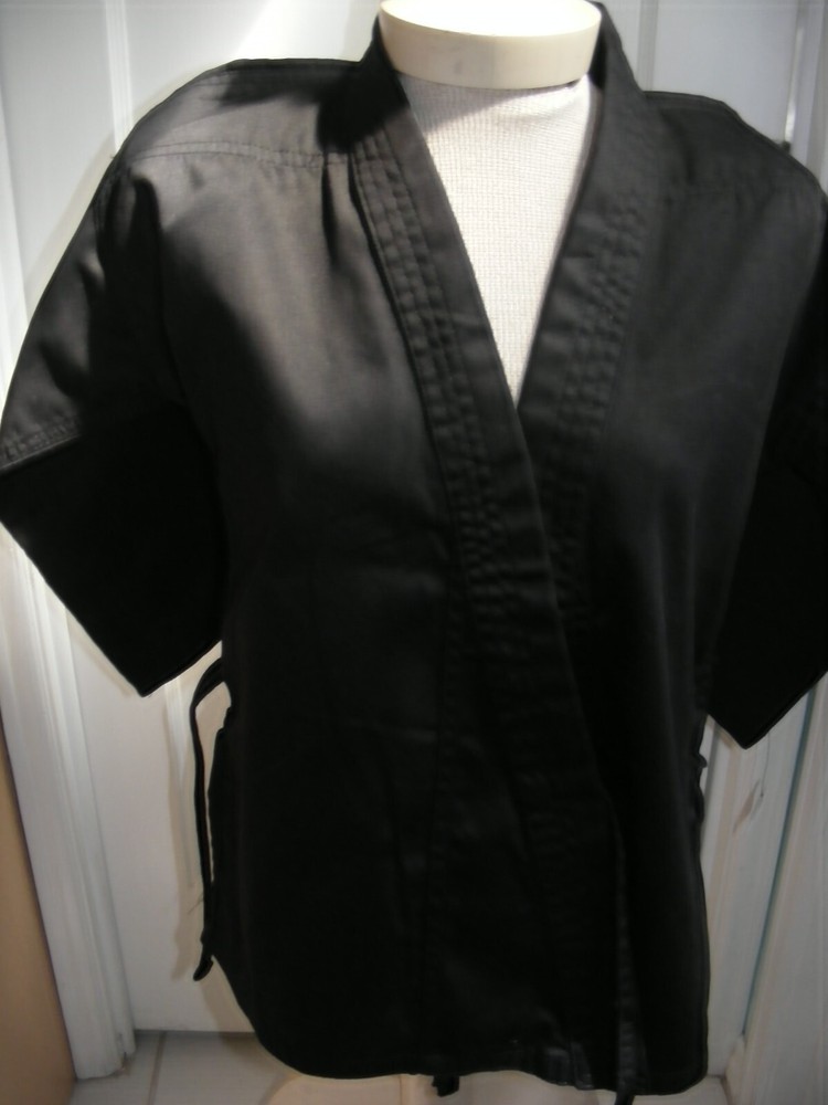 GTMA Martial Arts GI Karate 2-Piece Black Size 00/130 Child Unisex NWOT