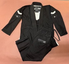 Hyperfly Hyperlyte Series 3.5 Junior 2 Youth Ju-Jitsu Uniform Gi w/ Size 4 Pant