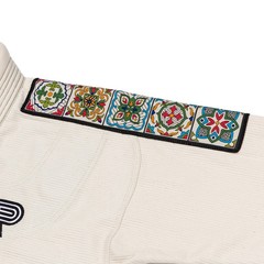 Albino and Preto Convergence unbleached BJJ Gi: Lightweight unbleached Brazilian
