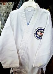 NEW ITBA Martial Arts MACS TAEKWONDO Shirt AND PANTS Kids White SET SIZE 425 1