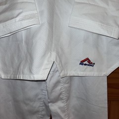 US Tae Kwon Do Center Dobok Size 4 White Top & Bottom