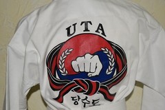 Ladies Or Teen Karate Gi Or Uniform With Jacket White Belt And Pants Size 2