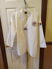 Swift Taekwondo Martial Arts White Top Only Rising Sun Patches Adult Size 3 USED