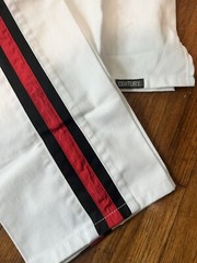 Martial Arts Size 0 Pull Over V Neck Uniform