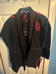 Red and black sanabul gi