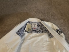 RVCA x Shoyoroll Bedwin & The Heartbreakers Jiu-Jitsu Gi White A0F