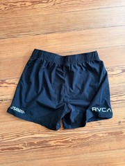 BJJ Bundle – 5 Rash Guards Size L and 5 Shorts Size M