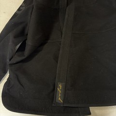Valiant GI Gold A4 Martial Arts Outfit Black XL ( Pre Owned )