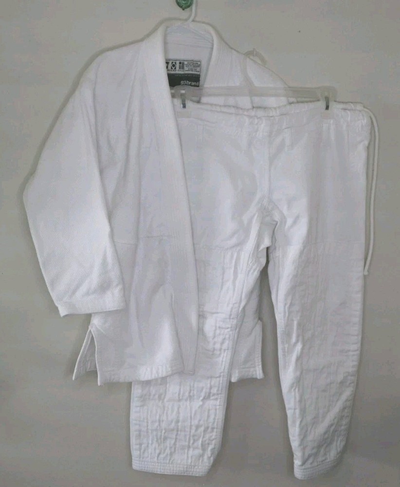 93 Brand Standard Issue BJJ Gi – Women’s Jiu Jitsu Uniform – White – Size F4