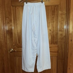 US Tae Kwon Do Center Dobok Size 4 White Top & Bottom