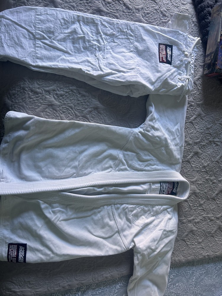 bjj jiu jitsu gi a2