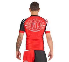 Fuji Linear Lockdown MMA BJJ Jiu Jitsu Short Sleeve SS Rashguard – Black/Red
