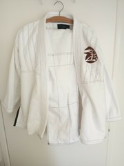 Gracie Morumbi White Jiu Jitsu Gi Kimono Size: A1 Jacket and Pants
