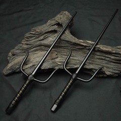 Octagon Metal Martial Arts Sai Multi Size（Black and Silver） Black