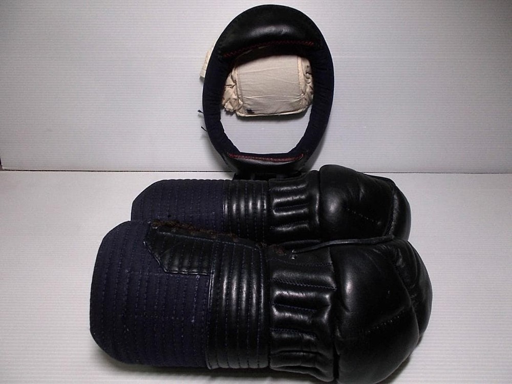 Japanese Kendo Bogu Armor Set New Pit Kote Gloves Men Mask Uniform