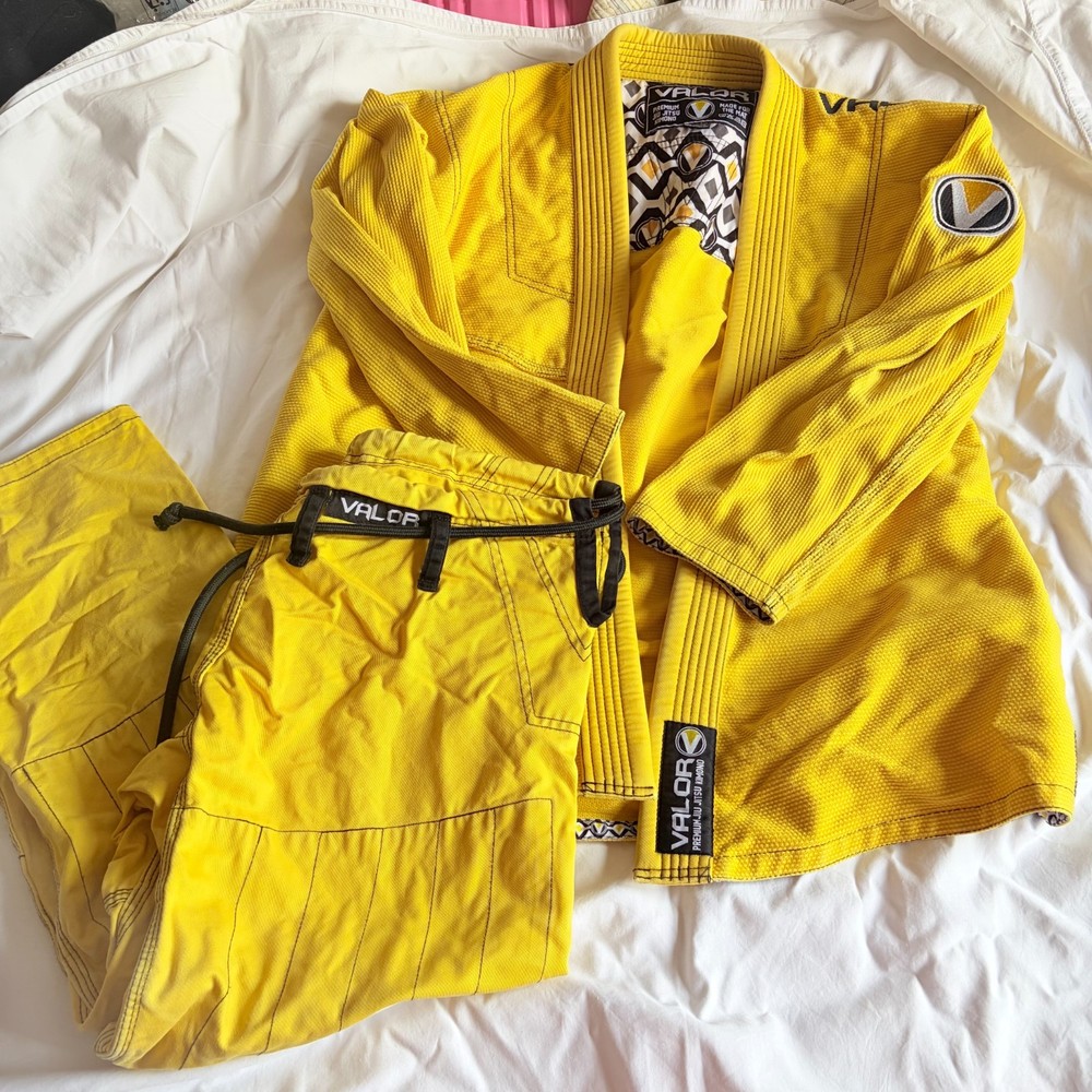 GUC Yellow Valor Premium Jiu Jitsu Kimono Gi Unform Jiu Jitsu (Size A-1)