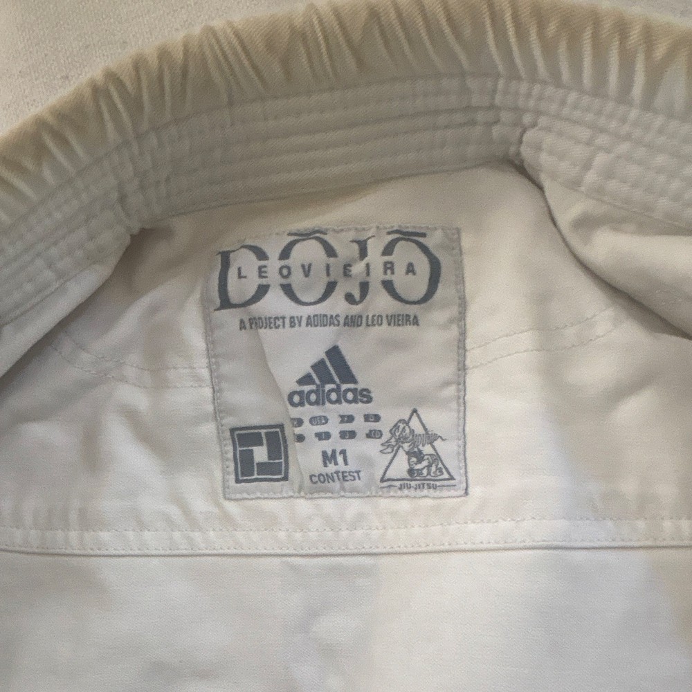 adidas Dojo Leoviera Jiu-Jitsu Gi Uniform Adult Unisex M1 White/Blue