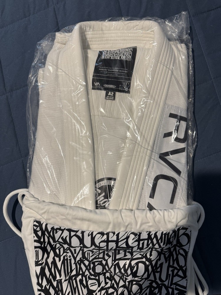 RVCA x Shoyoroll Batch #105 Absolute King White A2