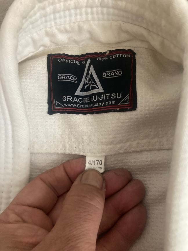 Gracie Jiu-Jitsu Official Gi 100% Cotton White Adult Unisex 4/170 Gi and pants